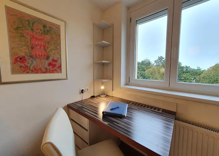 Matic Tour As By Ljubljanica River * Ljubljana